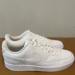 NEW!  Nike White Leather Men’s Court Shoes💫